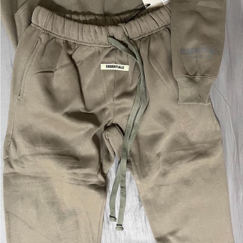 Essentials Fear of God White Sweatpants - Picture 5 of 5